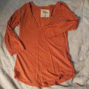 Hollister 3/4 Sleeve V Neck Tee